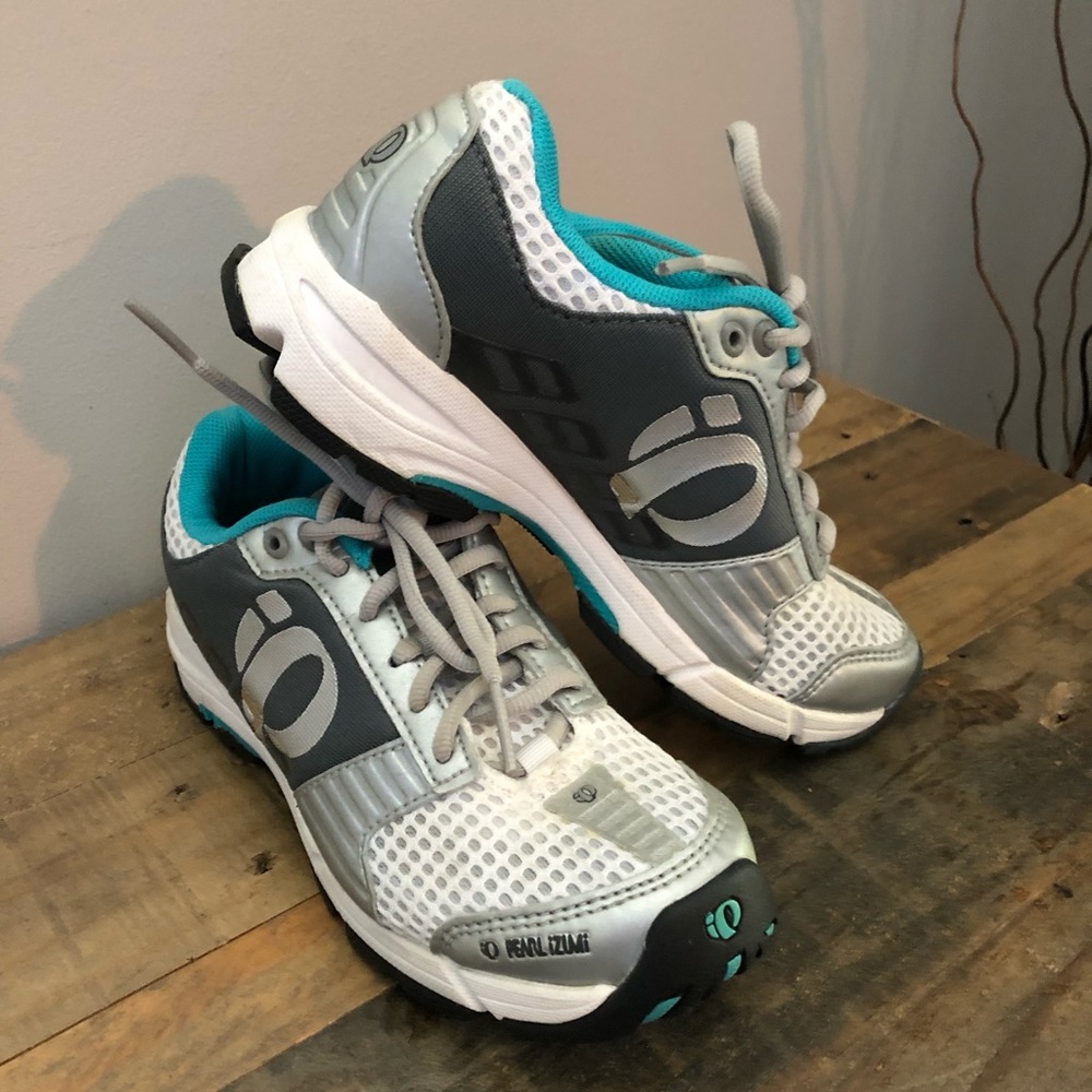 Pearl Izumi spin/cycling shoes